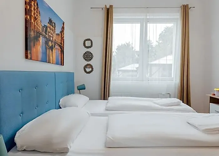 Hanseat - Free Parking Hotel Hamburg