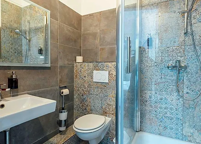 Hanseat - Free Parking Hotel 3*